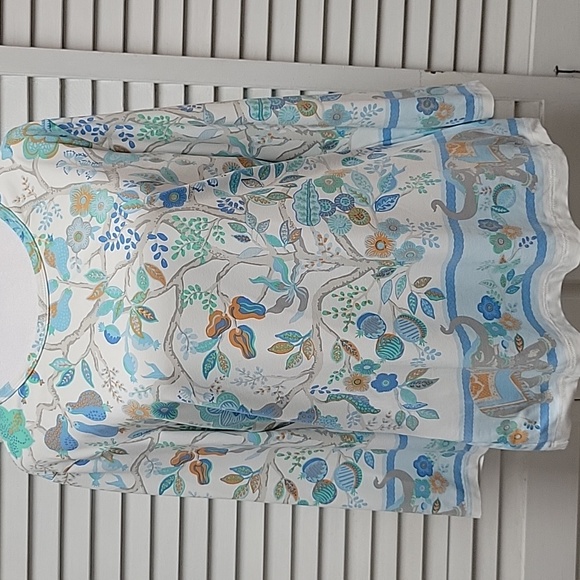 J. McLaughlin SZ L Floral Elephant Print Womens Top 3/4 sleeve Blue Orange White - Picture 1 of 8